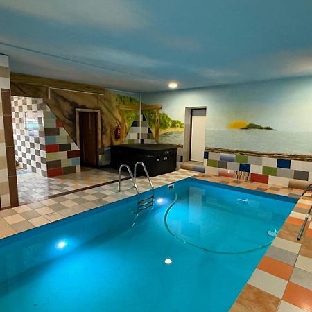 Wellness Club Villa Puclice Bagian luar foto