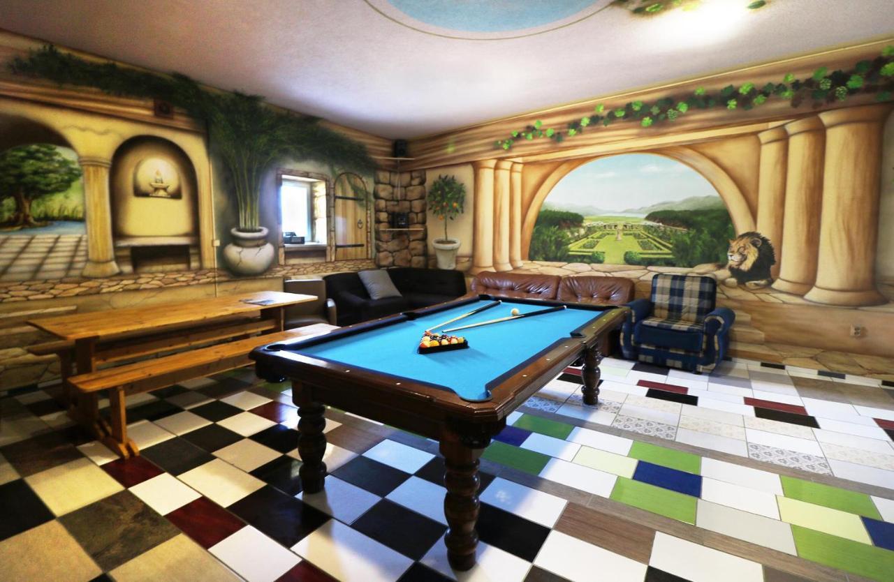 Wellness Club Villa Puclice Bagian luar foto