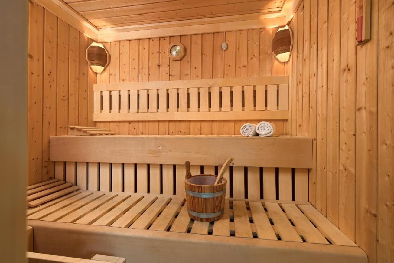 Wellness Club Villa Puclice Bagian luar foto