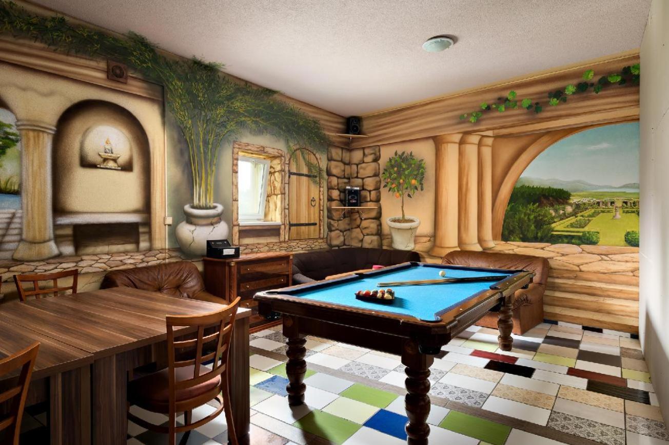 Wellness Club Villa Puclice Bagian luar foto