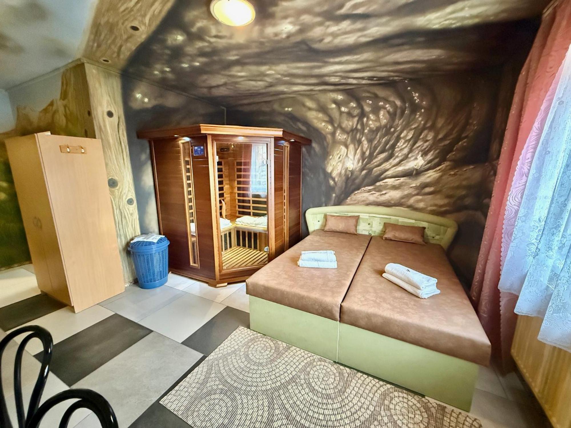 Wellness Club Villa Puclice Bagian luar foto