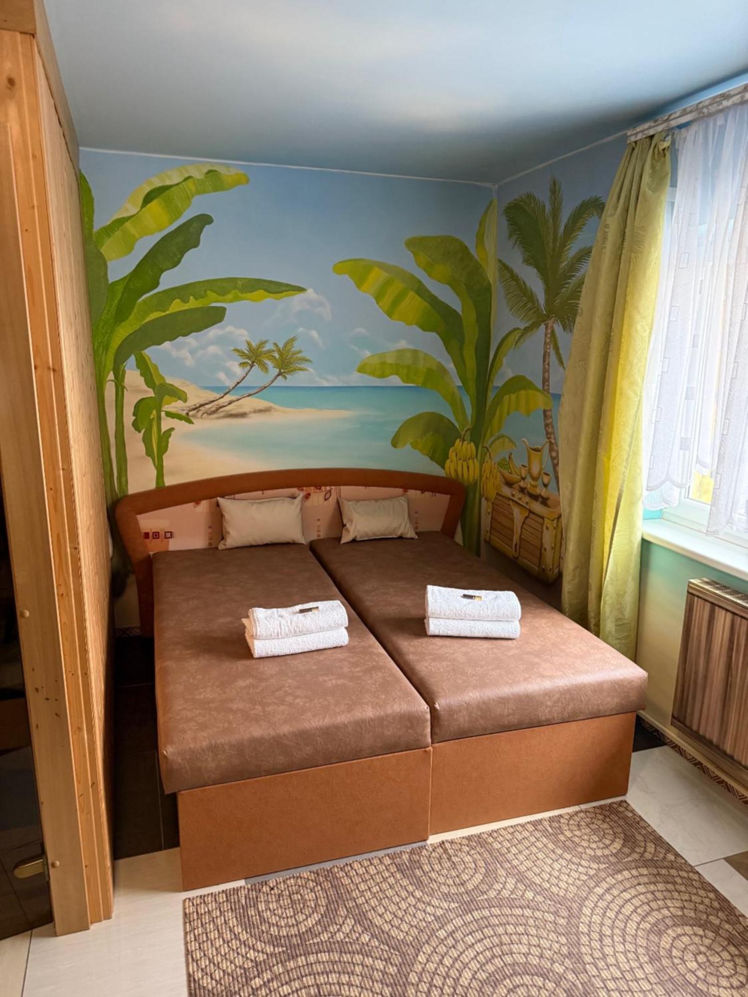 Wellness Club Villa Puclice Bagian luar foto