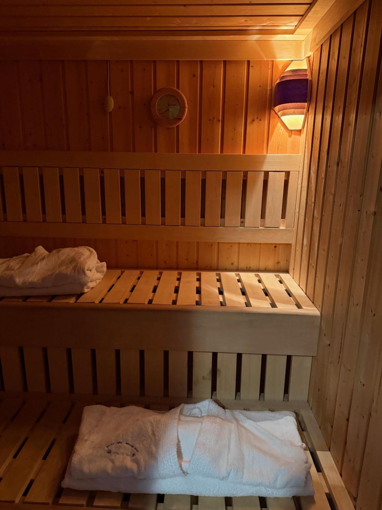 Wellness Club Villa Puclice Bagian luar foto